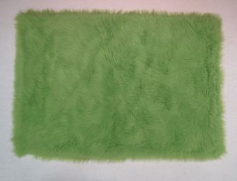 LIME GREEN 39"x58"